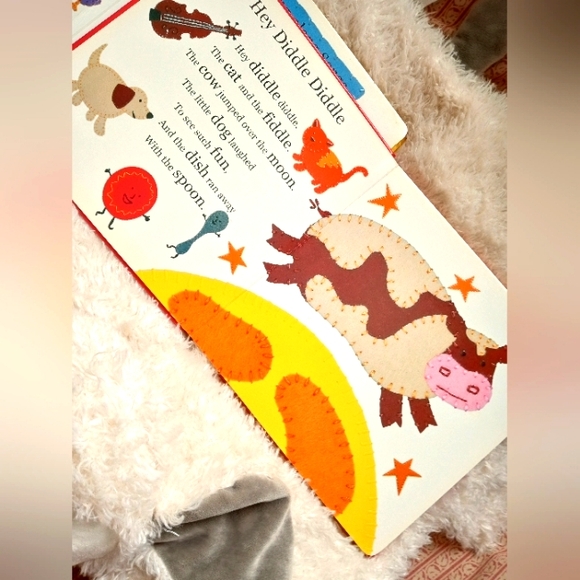 Two Children's Nursery Rhymes and Sing-along Songs Board Books by Roger Priddy - Picture 3 of 15